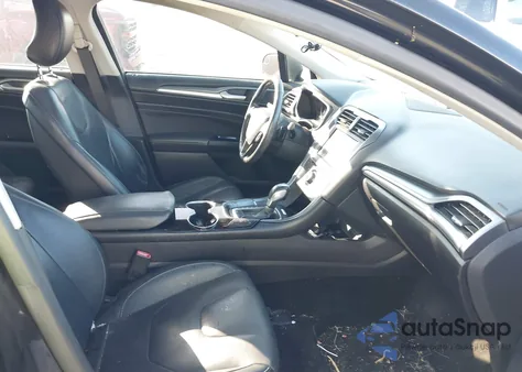 2015 Ford Fusion Titanium из США, поврежденный, VIN 3FA6P0K96FR261732